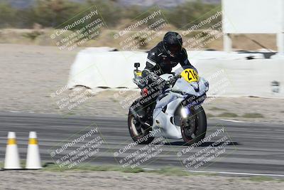 media/Oct-05-2025-CVMA (Sun) [[beeef4f201]]/Race 15-Amateur Formula Middleweight/